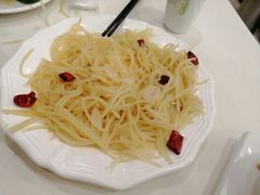 -鑫巴蜀小镇 · 水煮鱼专研店(玉桥店)