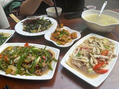 -华冠悠岚·庭院餐厅(青城后山店)