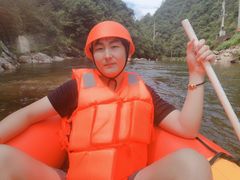 -安吉龙王山峡谷漂流