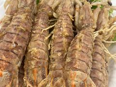 皮皮虾-拉威海鲜市场