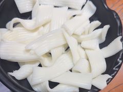 -东巴婆婆云南鱼豆花火锅(大东门店)