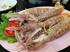 -J Daeng Seafood