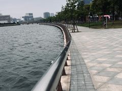 -滴水湖