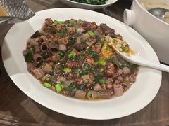 -今鲜源酒店·海鲜锅贴青岛菜(新湛路店)