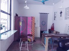 -怪兽咖啡 Monster Cafe