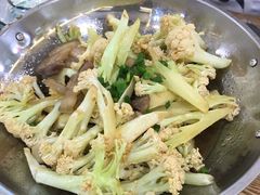 -烟雨人家(塔湾街店)