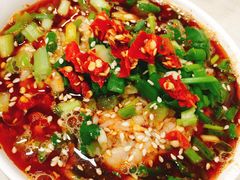 冒脑花-蜀串香牛杂火锅串串