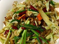 -费大厨辣椒炒肉(高铁吾悦广场店)