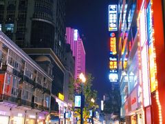 -武汉帝盛酒店(江汉路步行街店)