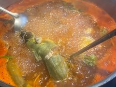 -野山舂·贵州现舂酸汤牛肉(民生路店)