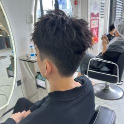-金铂丽轻奢沙龙•直营