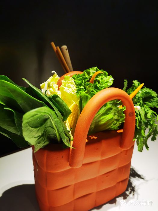 领鲜天下·焗海鲜·花胶鸡(天目里店)图片