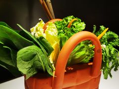 -领鲜天下·焗海鲜·花胶鸡(天目里店)