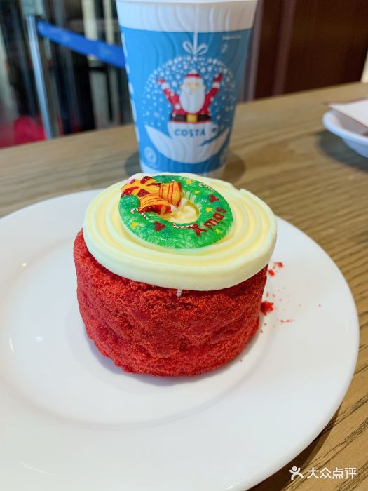 costa coffee(上海盛邦国际大厦店)覆盆子红丝绒蛋糕图片