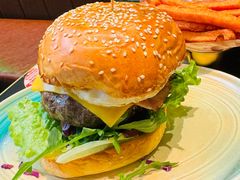 -DEEP·深美式餐吧(五棵松华熙LIVE店)