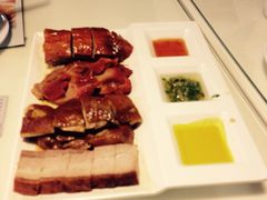 -新大咀港式茶餐厅(宝山万达店)