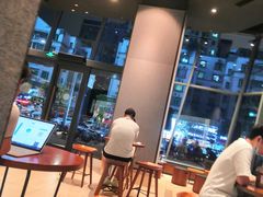 -星巴克臻选(深圳宝安大仟里1店)