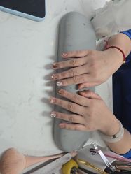 -尤米一站式美甲美睫