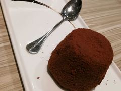 -必胜客(证大大拇指店)