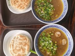 -泉儿头杂碎(杂碎师大店)