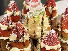 草莓忌廉华夫饼-BE BRIGHT KITCHEN(正佳广场店)