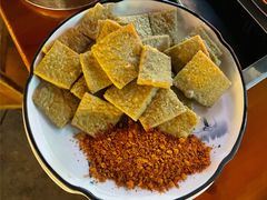 青岩小豆腐-贵厨酸汤牛肉(花果园国际中心店)