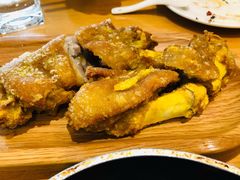 黄金脆皮猪手-莲餐厅·湖北菜·潜江小龙虾店(愚园路店)