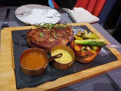 -YUE·6·西式融合餐厅(外滩六号店)
