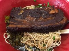 -小龙大肉面馆