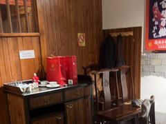 -挂旗柴锅鸡(蚌山区嘉年华店)