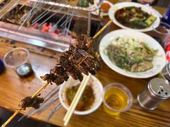 -老广烧烤(骆驼山康馨园店)