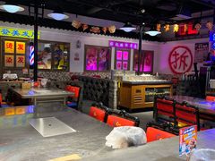 -马路牙子烧烤音乐酒馆(望京店)