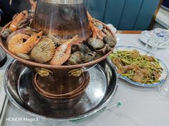-一口猪海鲜浑锅·东北家常菜