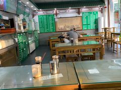 大堂-护国寺小吃(东四店)