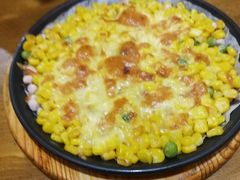 料理烤芝士玉米粒-老东镇啤酒屋海鲜加工·蒸汽海鲜·海鲜烧烤(台东店)