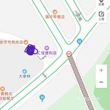 路过看到这里挤满了人，临时改变主意进来吃 店没有名字