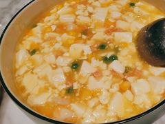 蟹粉豆腐-天外天烤鸭店(八角店)