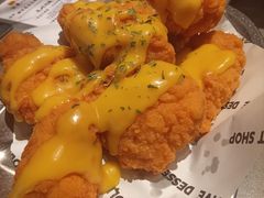 -W COLLECTIVE  DESSERT SHOP
