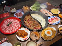 -萍姐火锅·公路夜市(武汉首店)