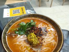 -肇兴特色牛肉粉