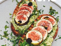 无花果手撕鸡肉tapas-Toris(LuOne凯德晶萃广场店)