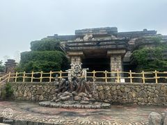 -茅山东方盐湖城景区