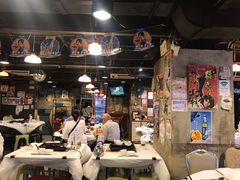 大堂-鲜入围煮花胶鸡海鲜火锅
