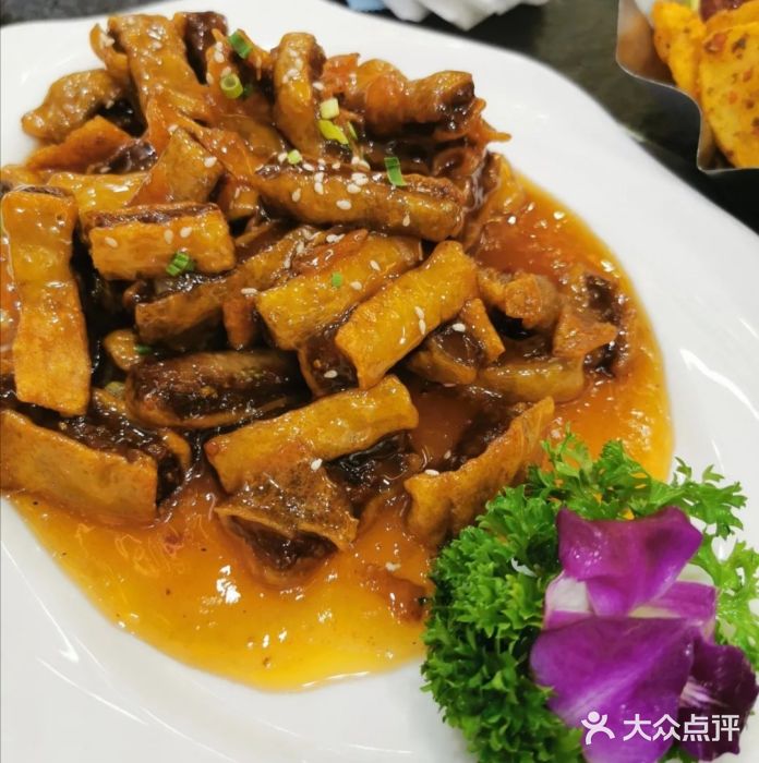 胡塞尼手抓开锅餐厅(金兰小区店)糖醋夹沙图片