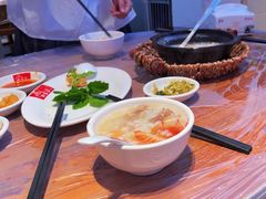 -皮蛋弟砂锅店(总店)