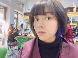 点击看大图 -娇点芭莎·烫染形象设计