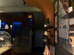 -沁屋面包店(人民东路店)