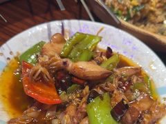 -蚝堡海鲜·威海菜·海肠捞饭·烧烤·亚洲吃蚝公司(幸福门店)
