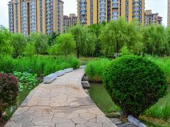 -魔方公寓青年社区(恒丰路店)