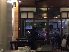 -Old House Restaurant